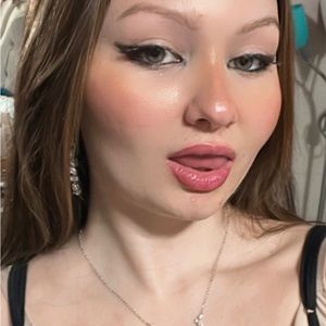 Meet your Posher, Kylie